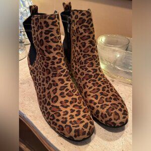 Leopard Print Ankle Boots (NWOT)